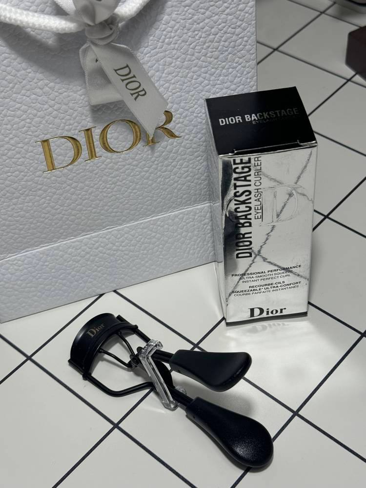 Dior Backstage Eyelash Curler (3)